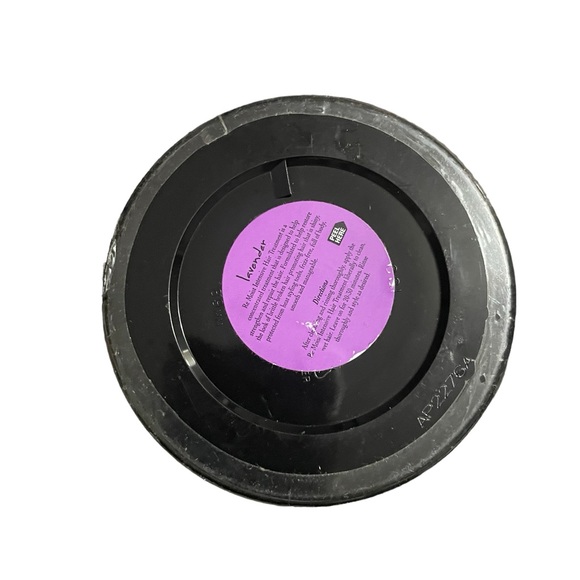 NWT,WEN CLASSIC, LAVENDER REMOIST HAIR MASK4oz. - Picture 2 of 2